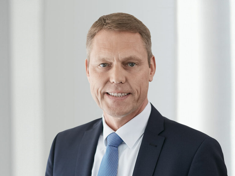 Dr. Dirk Quest