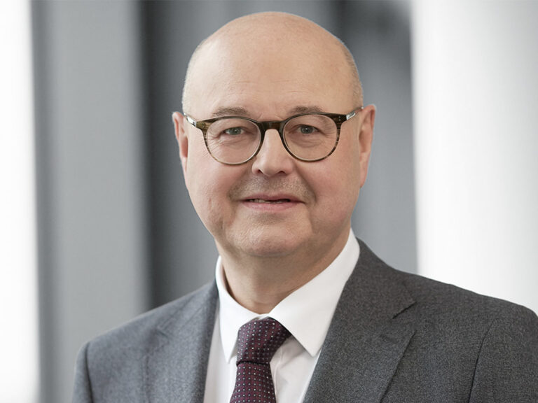 Ulrich Lüke